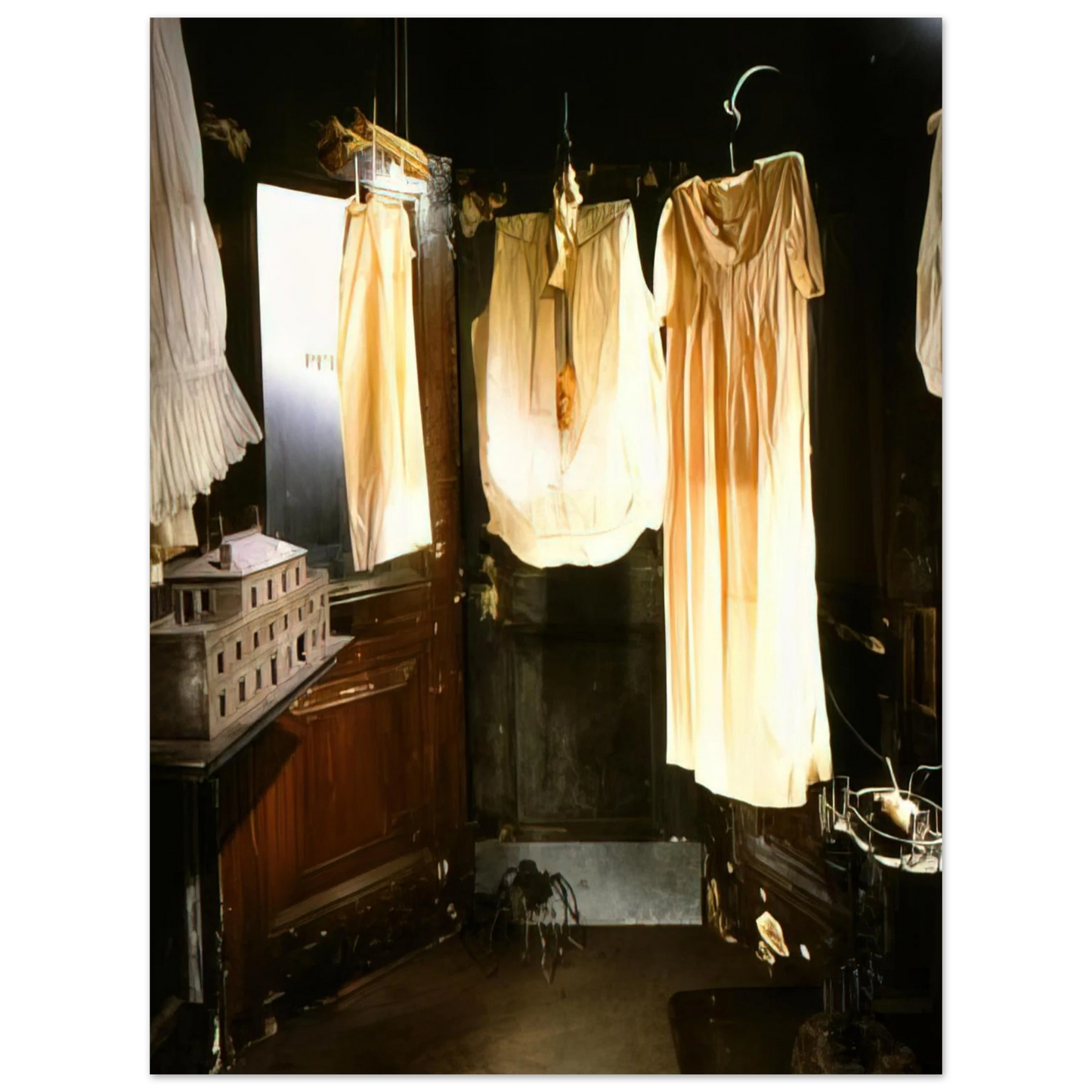 Louise Bourgeois - CELL VII 1998 75x100 cm / 30x40inches Fine Art Poster