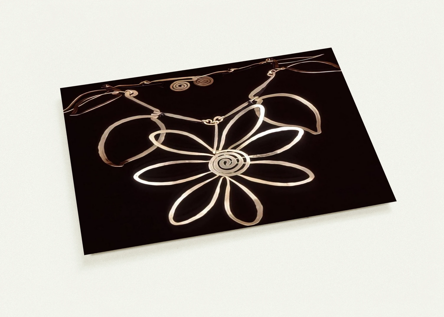 FLOWER NECKLACE 1938 By Alexander Calder Pack of 10 Post Cards | Alexander Calder Post Cards | A6 (10.5 x 14.8 cm) - 4.1 x 5.8 inches
