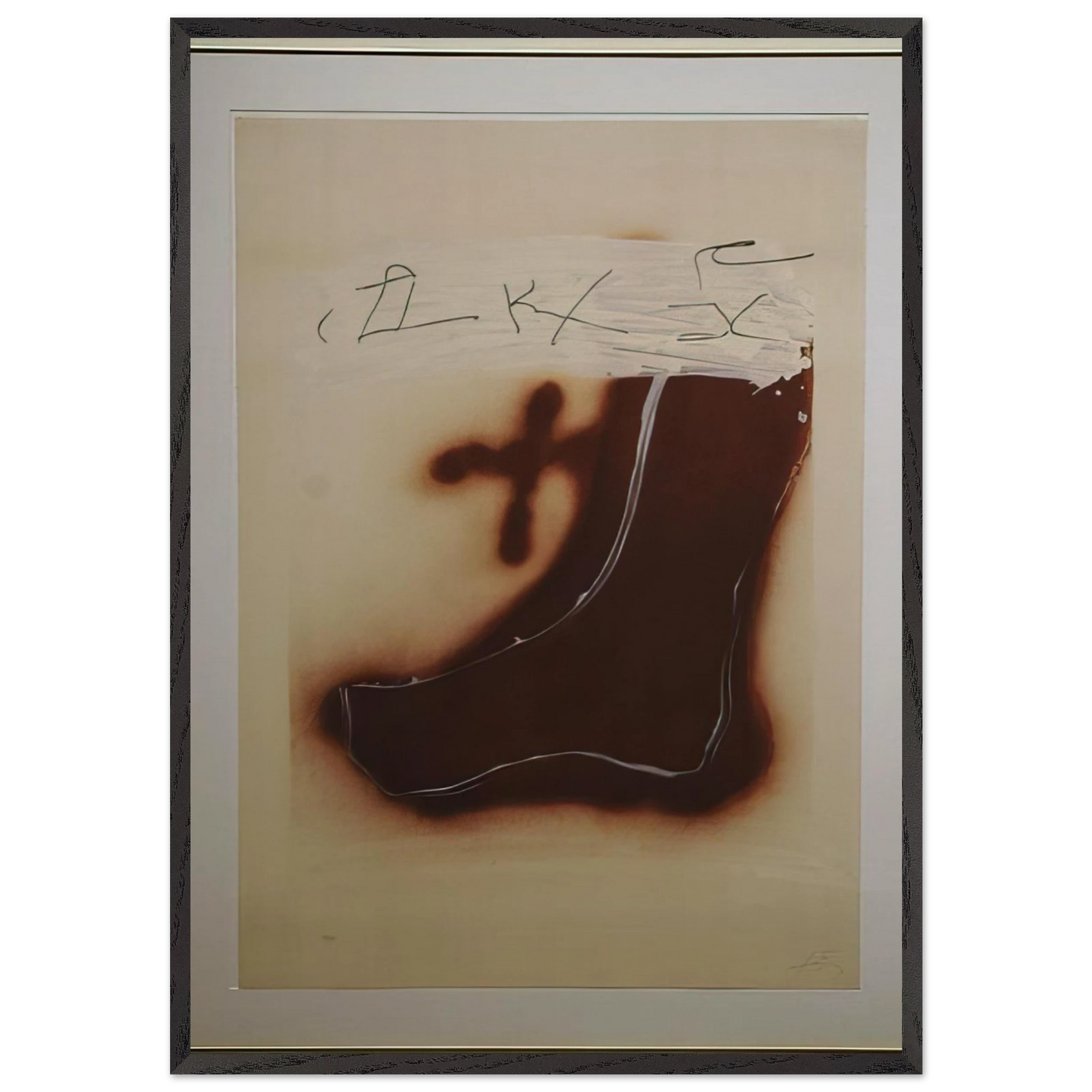 PIED MARRON 1982 - Antoni Tapies 70x100 cm / 28x40 inches Framed Art Print – Black Wooden Frame