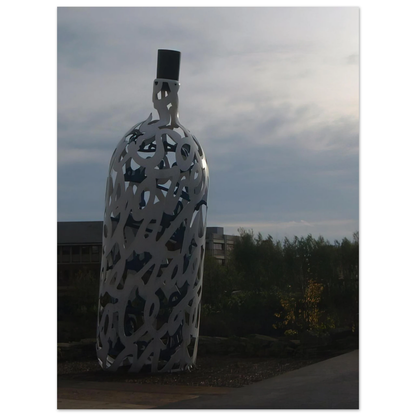 Claes Oldenburg - THE BOTTLE OF NOTES 1993 75x100 cm / 30x40inches Fine Art Poster