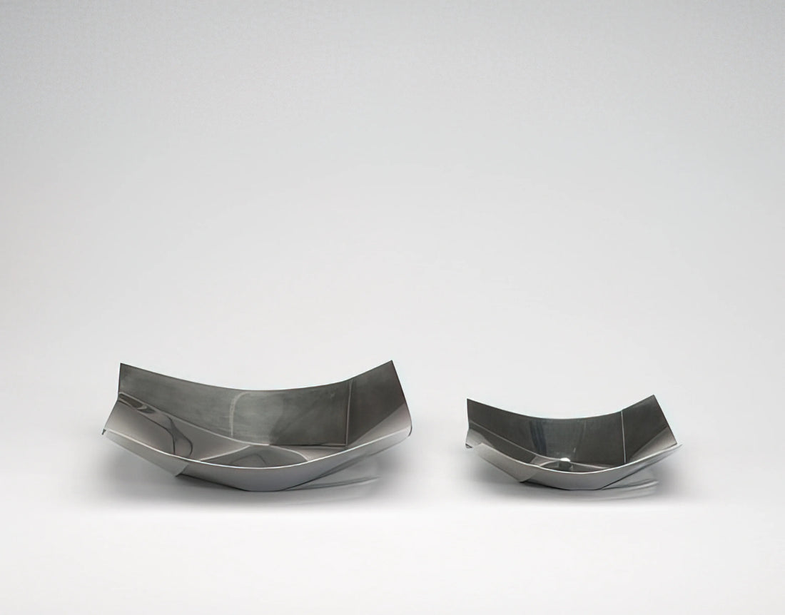 Bruno Munari's 'The Circus in the Mist': A Poetic Masterpiece of Modern Art - Maldive Tray - 1960 by Bruno Munari