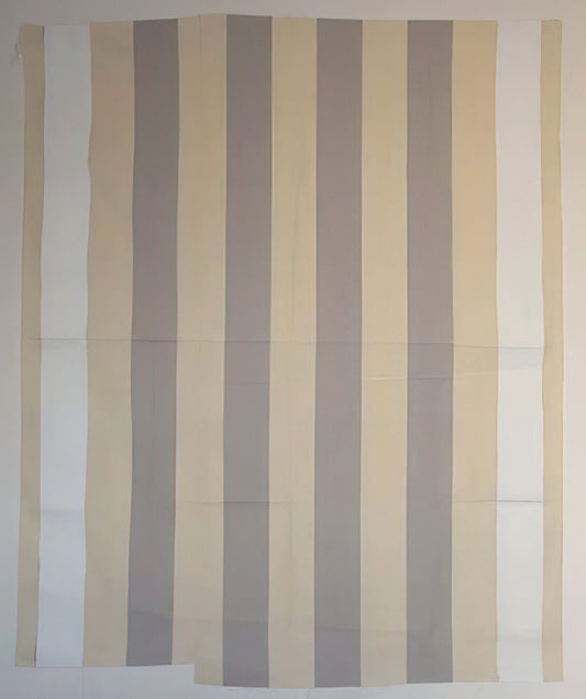 Daniel Buren Peinture Suspendue Acte II: Decoding the French Conceptualist's Iconic Work - Peinture acrylique blanche sur tissu rayé blanc et gris clair - 1967 by Daniel Buren