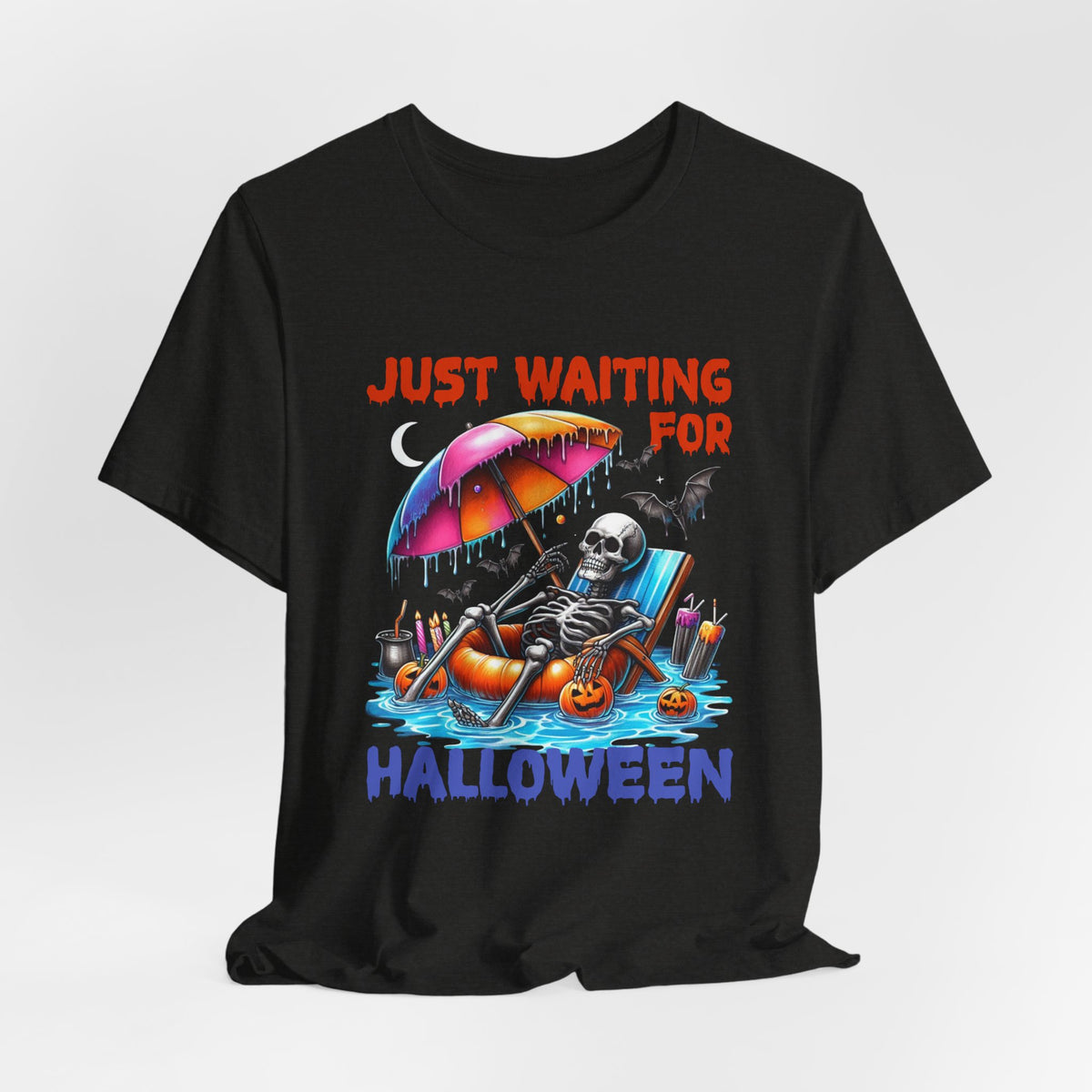 Fantôme squelettique d'été juste en attente d'Halloween