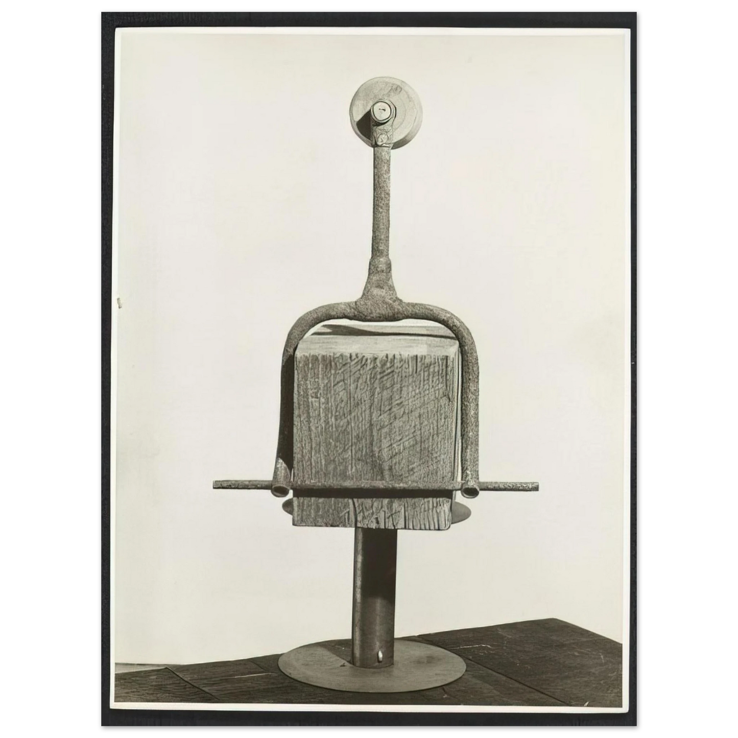 Louise Nevelson - CLOWN TIGHT ROPE WALKER 1942  75x100 cm / 30x40inches Fine Art Poster